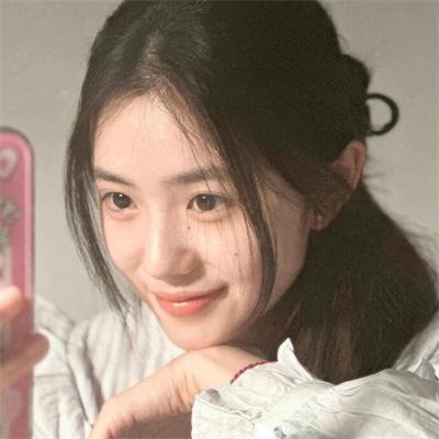 何班主和他的情人